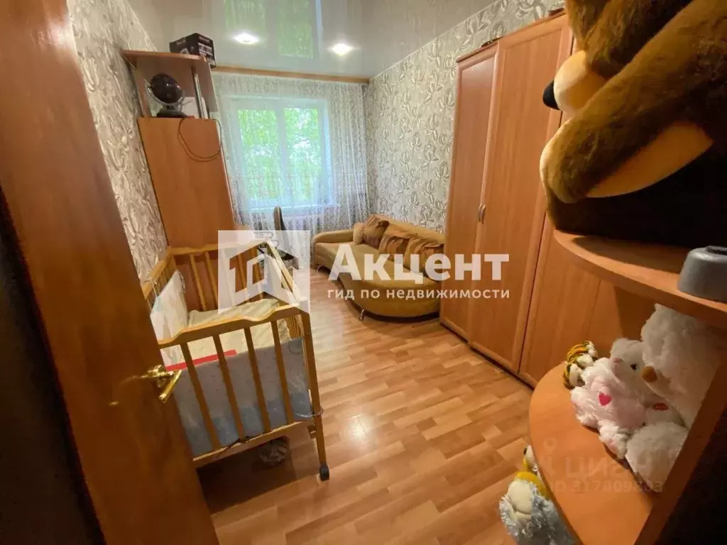 3-к кв. Ивановская область, Кохма ул. Октябрьская, 58 (62.1 м) - Фото 1