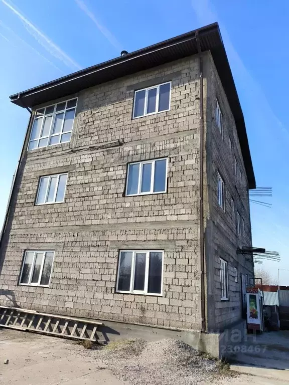 Дом в Астраханская область, Астрахань ул. Соймонова (370 м) - Фото 1