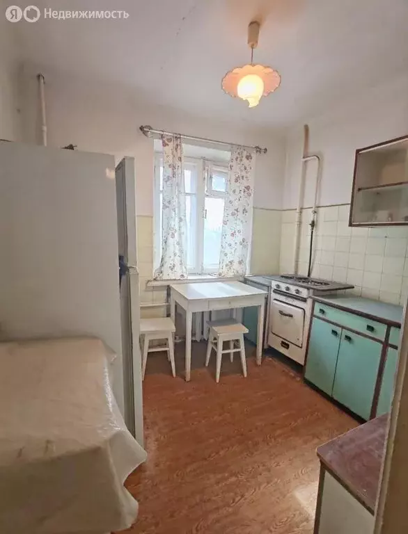 2-комнатная квартира: посёлок Малиновка, улица 60 лет Октября, 20 ... - Фото 1