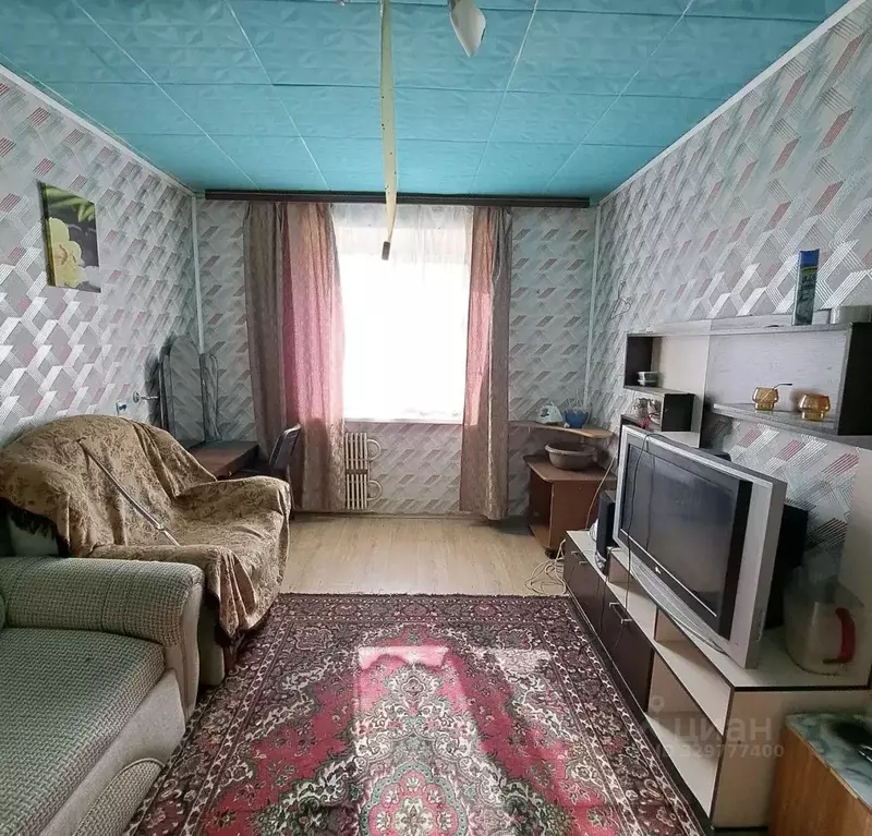 Комната Волгоградская область, Камышин 5-й мкр, 46 (14.0 м) - Фото 1
