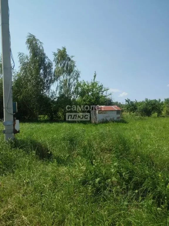 Участок в Белгородская область, Старооскольский городской округ, с. ... - Фото 1