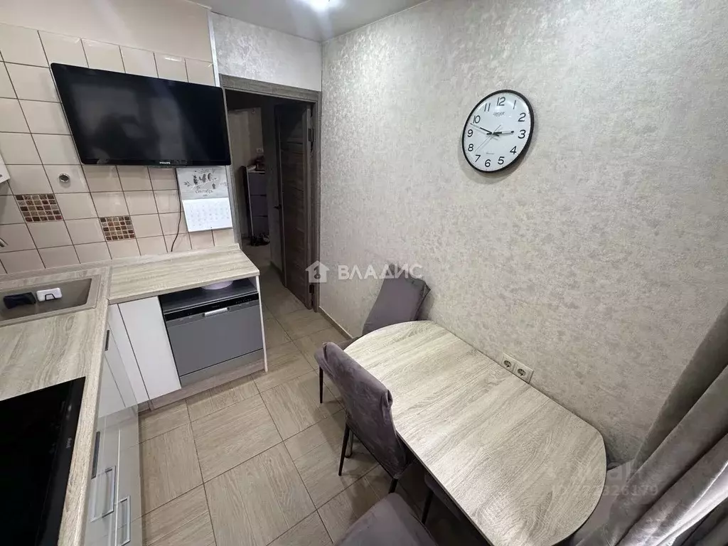 2-к кв. Иркутская область, Иркутск Байкальская ул., 182 (43.0 м) - Фото 2