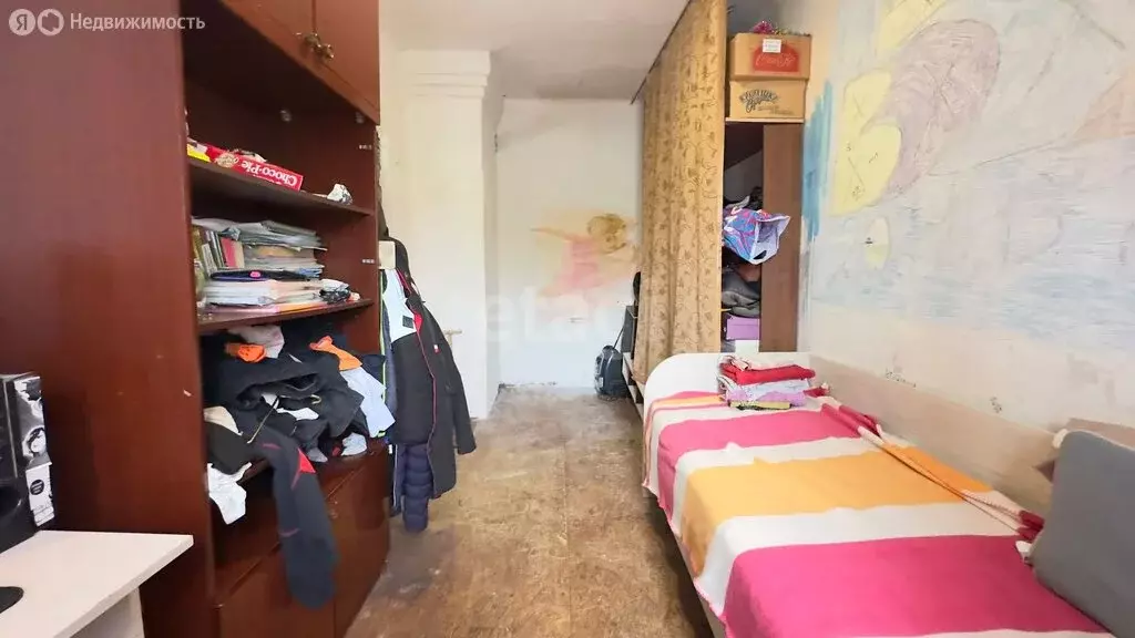 2-комнатная квартира: Ирбит, улица Логинова, 63 (39 м) - Фото 1