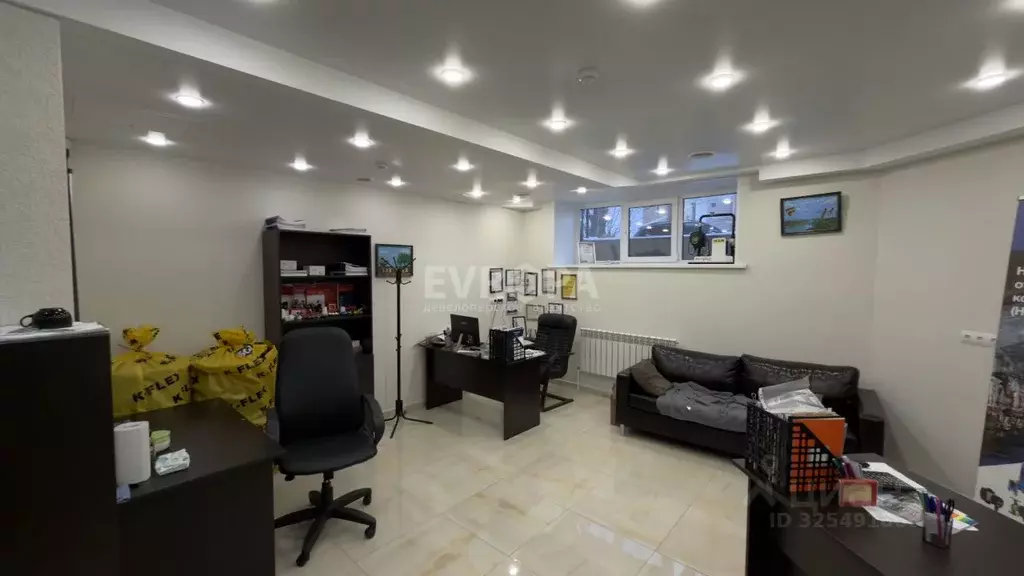 Офис в Ульяновская область, Ульяновск просп. Нариманова, 1Г (30 м) - Фото 1