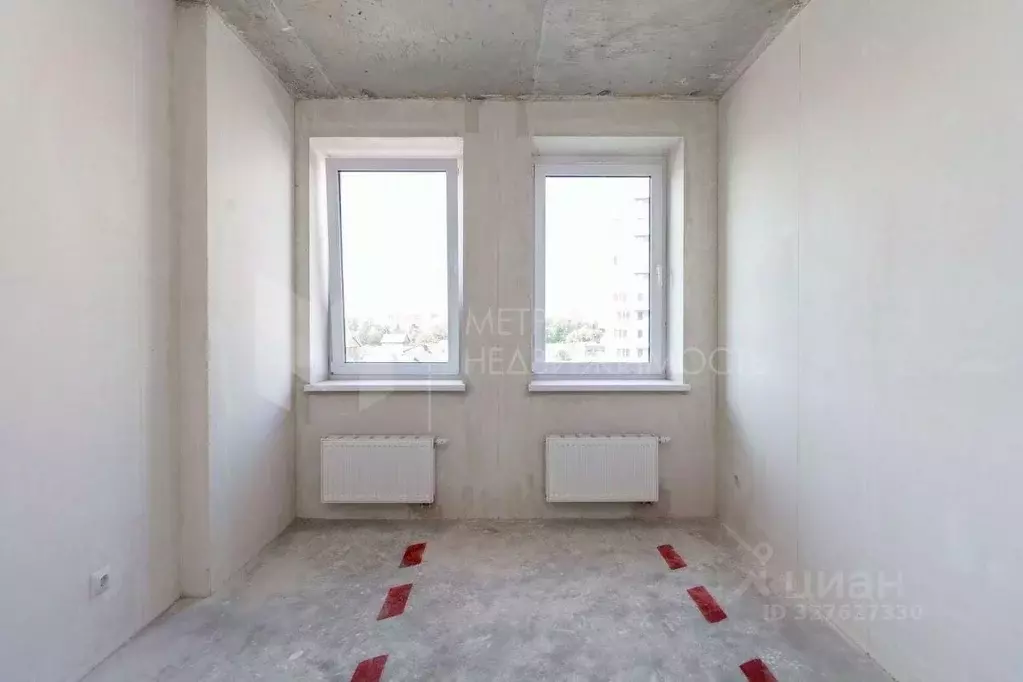 1-к кв. Тюменская область, Тюмень Комбинатская ул., 16к1 (32.0 м) - Фото 0