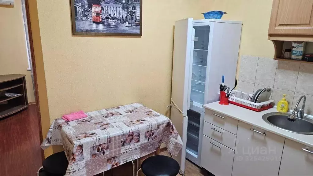 1-к кв. Крым, Ялта ул. Красноармейская, 35 (30.0 м) - Фото 1