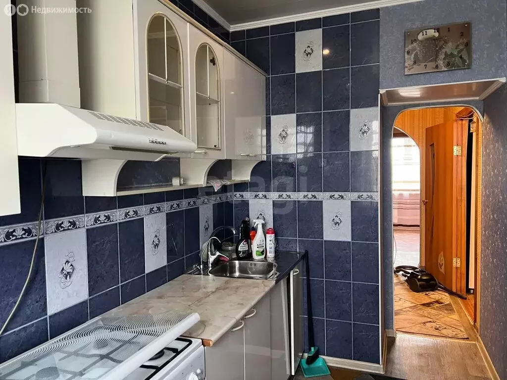 3-комнатная квартира: Астрахань, Депутатская улица, 14 (57.9 м) - Фото 1