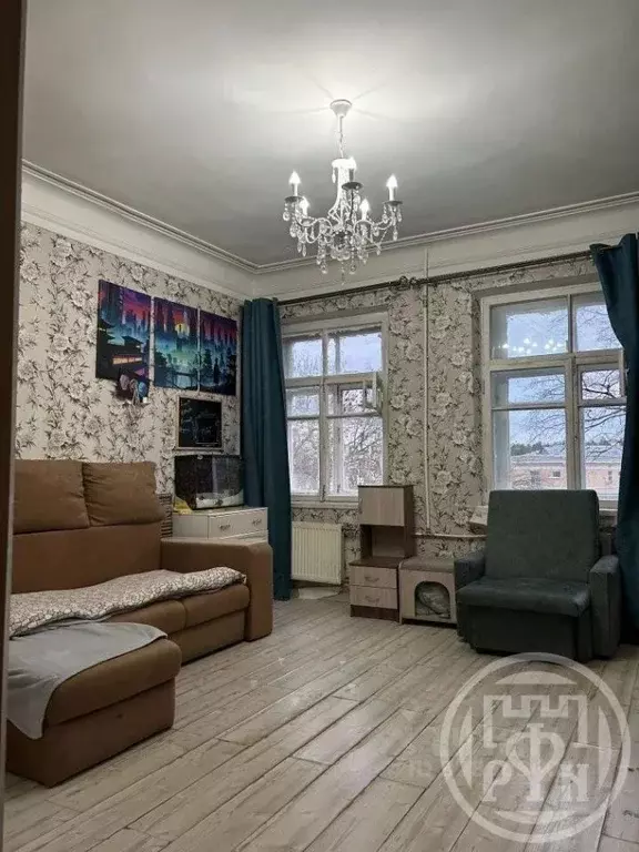 5-к кв. Санкт-Петербург, Санкт-Петербург, Петергоф Эрлеровский бул., 4 ... - Фото 1