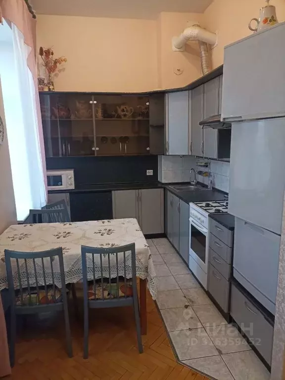 2-к кв. Санкт-Петербург ул. Большая Зеленина, 13 (55.0 м) - Фото 0