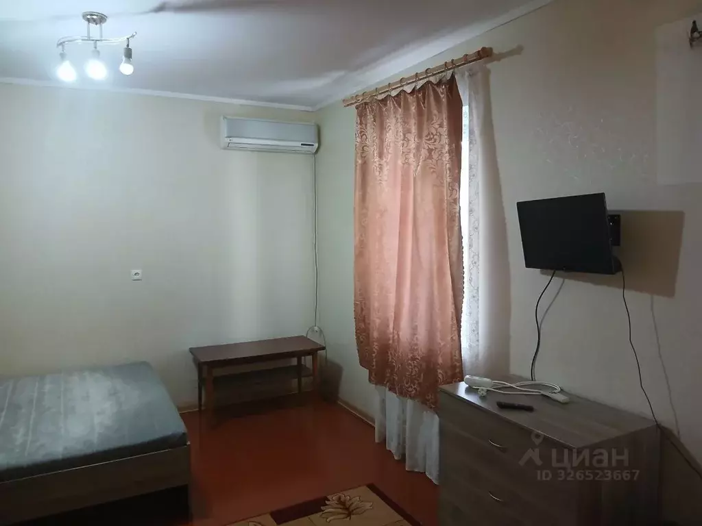 1-к кв. Крым, Феодосия ул. Чкалова, 82 (45.0 м) - Фото 1