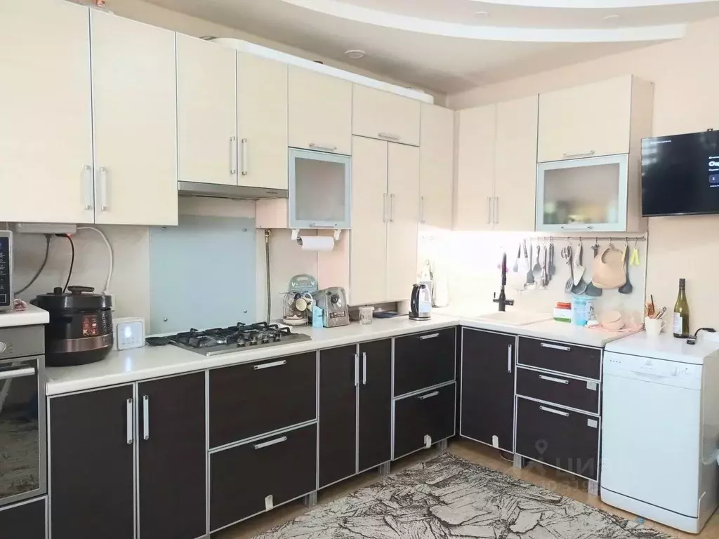 3-к кв. Ростовская область, Батайск ул. Энгельса, 83 (68.0 м) - Фото 1