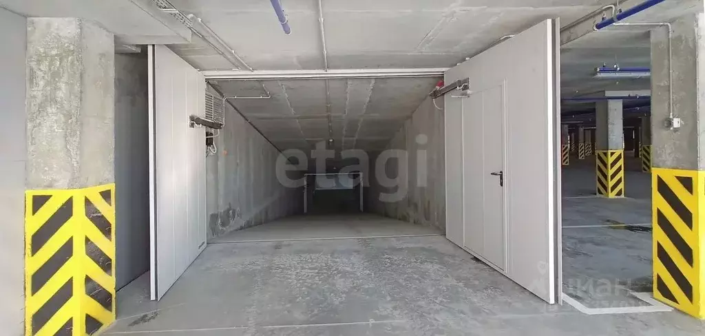 Гараж в Тюменская область, Тюмень ул. Константина Посьета, 1 (15 м) - Фото 0