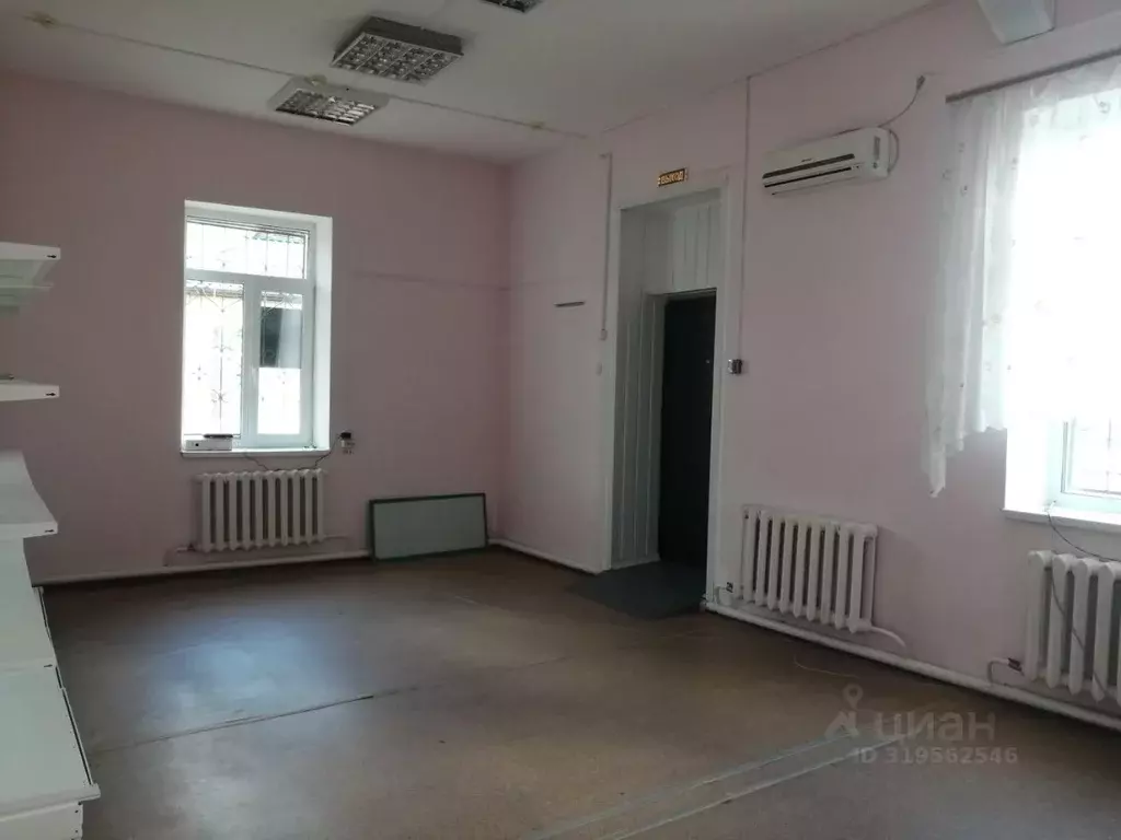 Помещение свободного назначения в Тюменская область, Заводоуковский ... - Фото 0