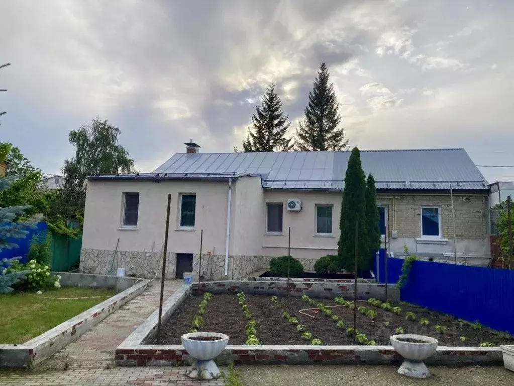 Дом в Саратовская область, Саратов ул. Имени П.И. Чайковского, 24 (133 ... - Фото 0