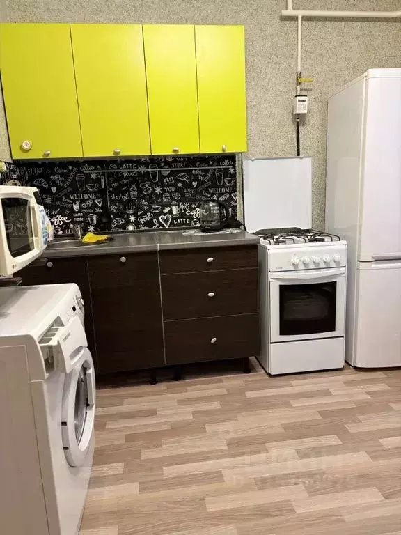 1-к кв. Омская область, Омск проезд 1-й Амурский, 9к1 (38.0 м) - Фото 1