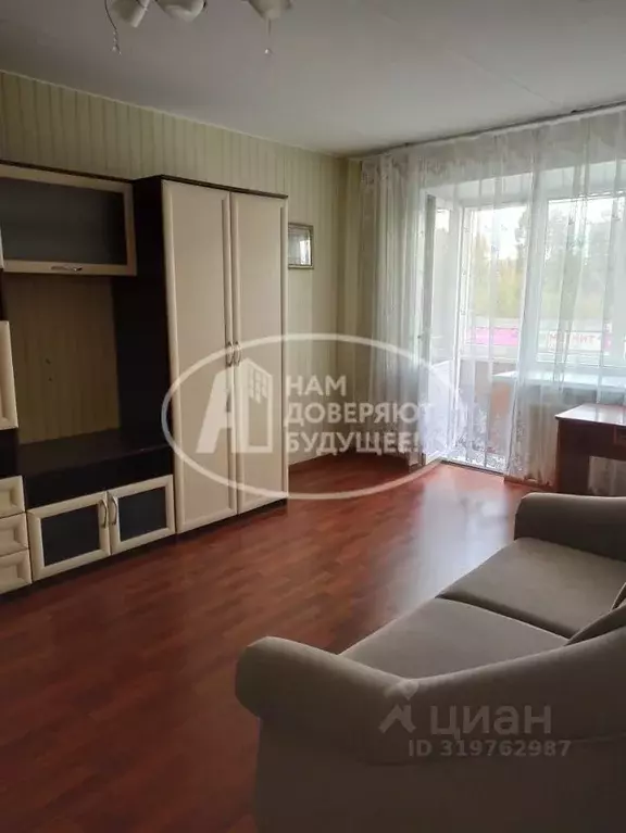 1-к кв. Удмуртия, Глазов ул. Кирова, 70 (32.0 м) - Фото 0
