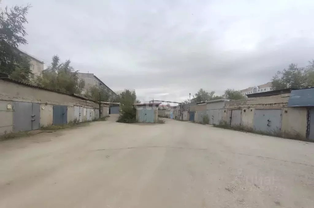 Гараж в Саха (Якутия), Якутск ул. Дзержинского, 22 (25 м) - Фото 1