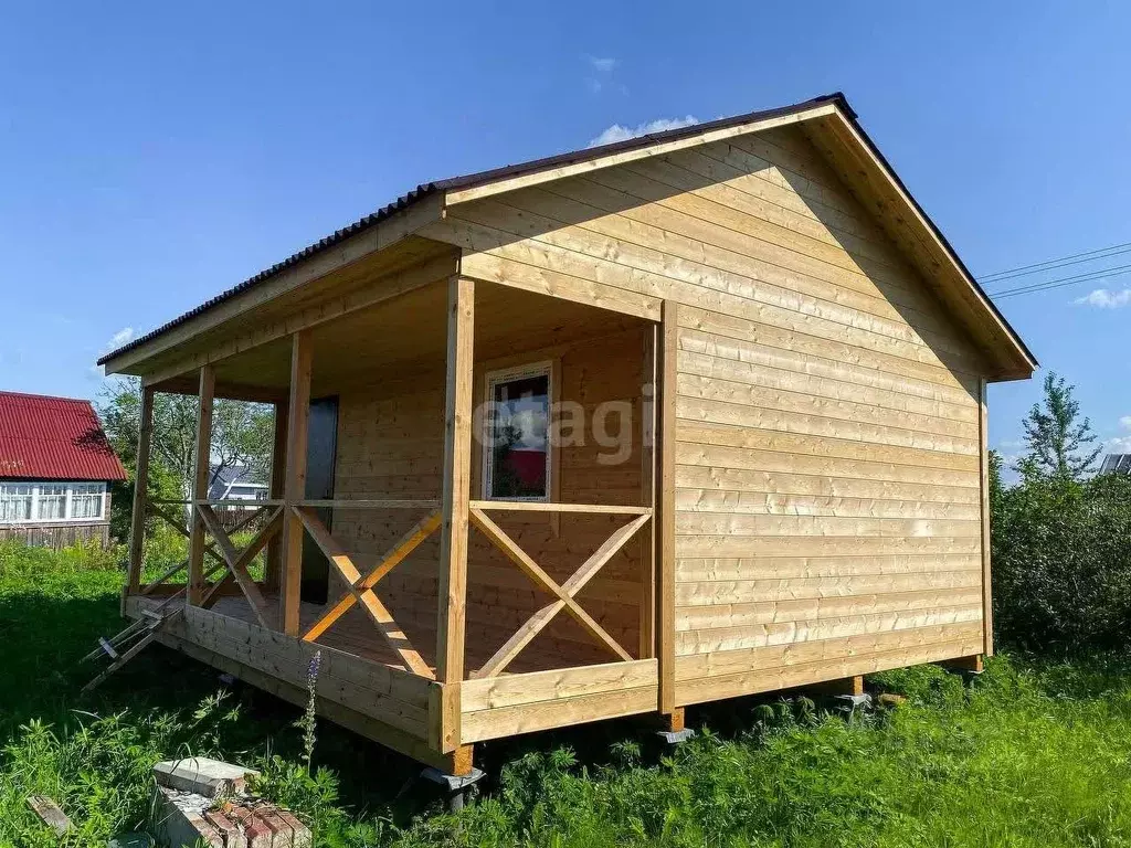 Дом в Ленинградская область, Киришский район, Кусинское с/пос, ... - Фото 1