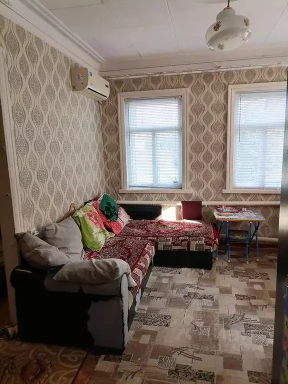 Дом в Волгоградская область, Волгоград Смольная ул. (28 м) - Фото 0