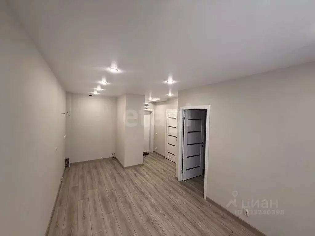 1-к кв. Татарстан, Казань ул. Анаса Тазетдинова, 7к7 (32.7 м) - Фото 1