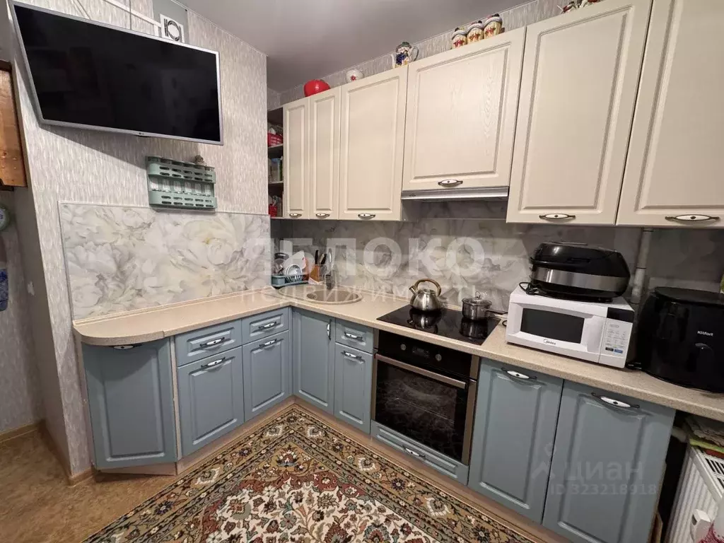 2-к кв. Пермский край, Березники Усольский-2 мкр, ул. Строителей, 12 ... - Фото 1