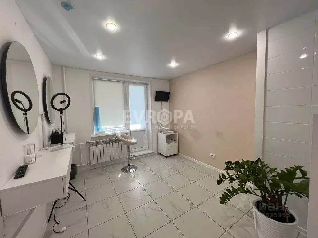 Офис в Ульяновская область, Ульяновск Кузоватовская ул., 36Б (77 м) - Фото 0