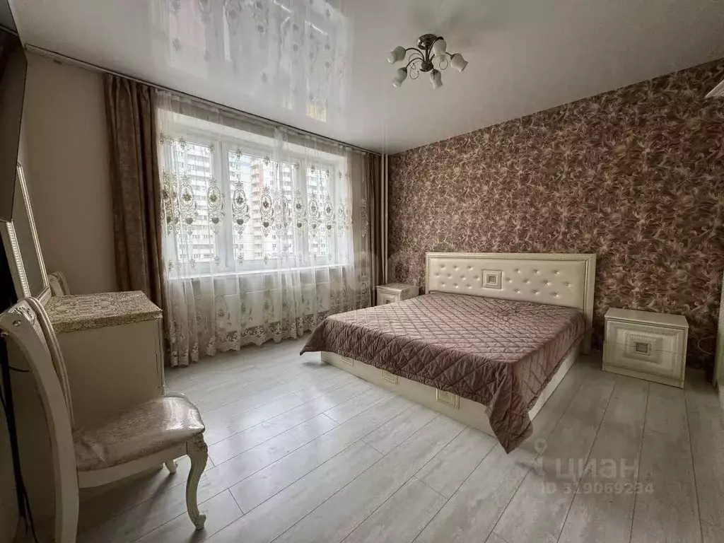 3-к кв. Московская область, Одинцово ул. Чистяковой, 66 (86.0 м) - Фото 1