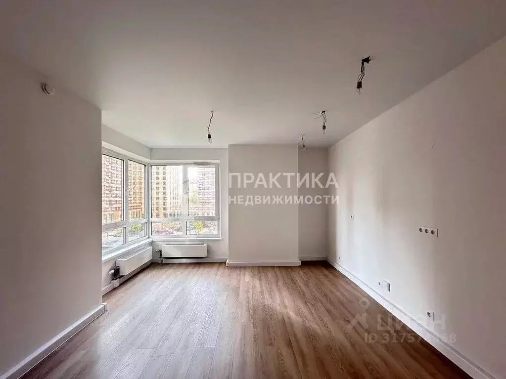 4-к кв. Москва Очаковское ш., 5к3 (73.0 м) - Фото 0