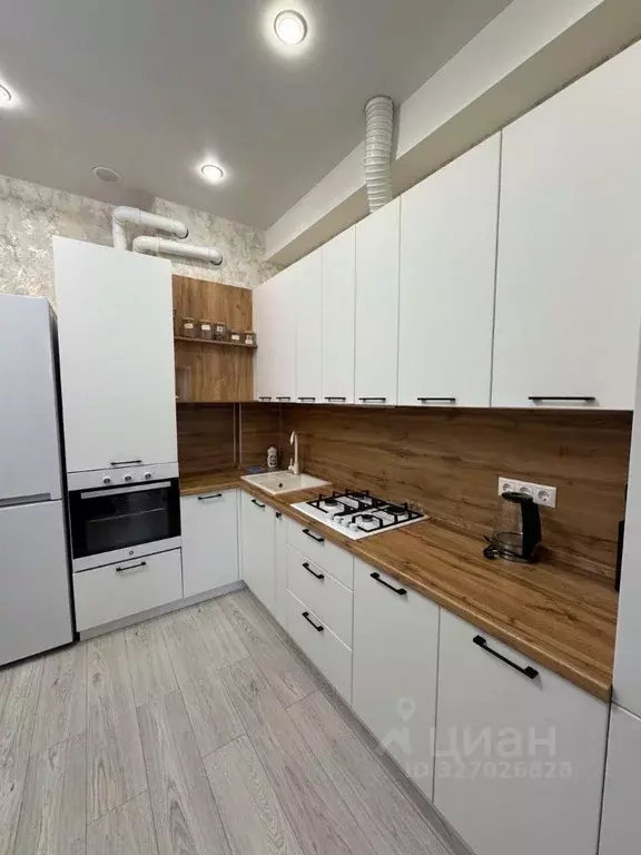 2-к кв. Краснодарский край, Сочи Донская мкр, пер. Чехова, 6/3 (43.0 ... - Фото 1