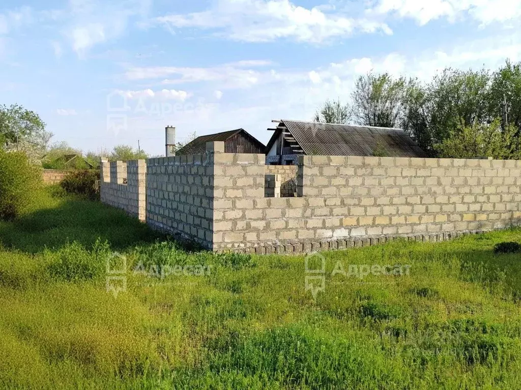 Участок в Волгоградская область, Светлоярский район, Кировское с/пос, ... - Фото 1