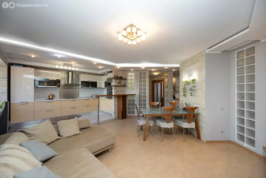 3-комнатная квартира: Благовещенск, Институтская улица, 17 (113.3 м) - Фото 2
