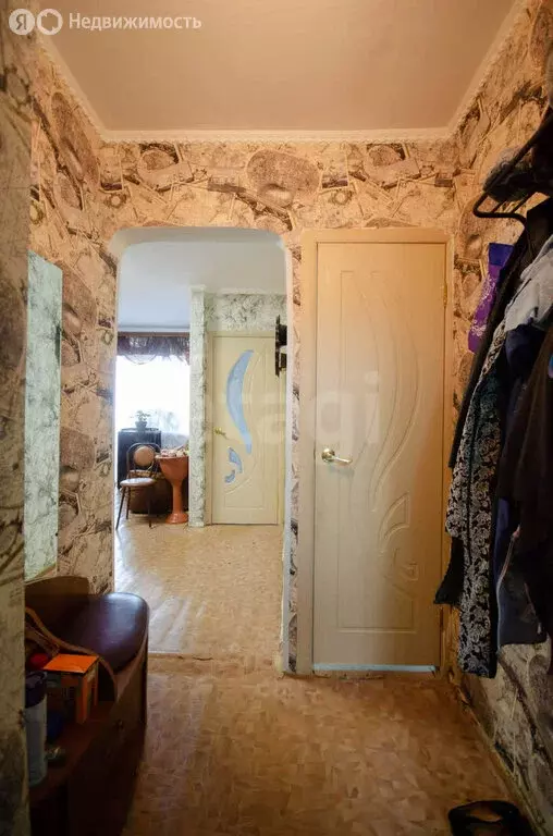 2-комнатная квартира: Ялуторовск, улица Скворцова-Степанова, 6 (42 м) - Фото 2