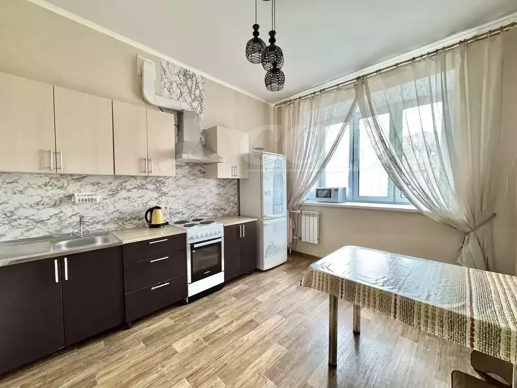 2-к кв. Тюменская область, Тюмень ул. Циолковского, 11 (62.1 м) - Фото 2