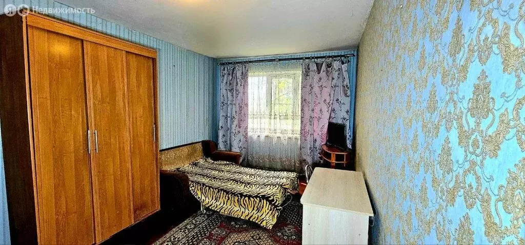 3-комнатная квартира: Курск, улица Гагарина, 22 (61.1 м) - Фото 1