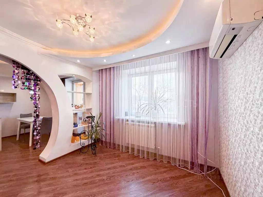 2-к кв. Тюменская область, Тюмень Харьковская ул., 65А (62.0 м) - Фото 1