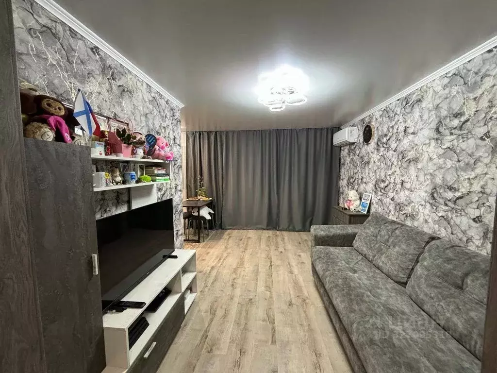 Студия Оренбургская область, Орск просп. Мира, 1 (42.8 м) - Фото 1