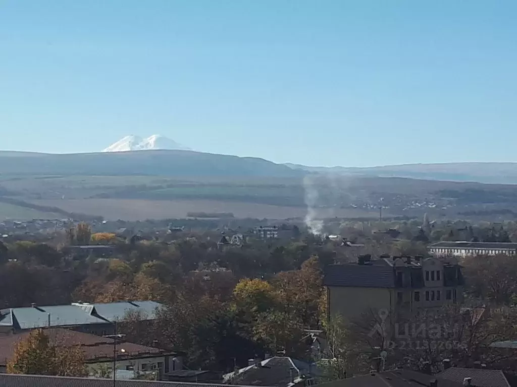 Свободной планировки кв. Ставропольский край, Ессентуки Советская ул., ... - Фото 0