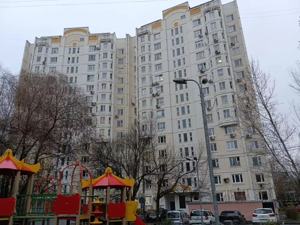 3-к кв. Москва Строгинский бул., 26К4 (83.3 м) - Фото 0