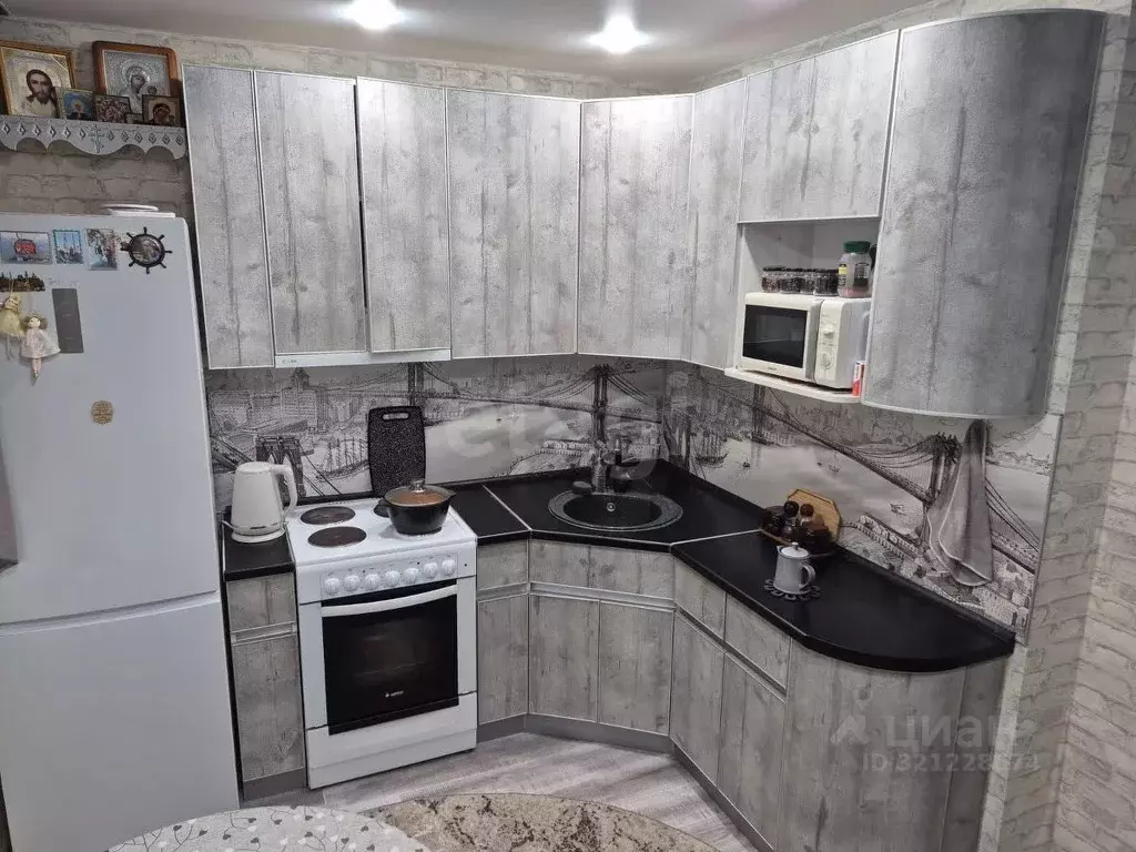 1-к кв. Ульяновская область, Ульяновск просп. Врача Сурова, 24 (38.7 ... - Фото 0