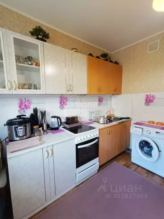 2-к кв. Тюменская область, Тюмень ул. Обдорская, 3 (51.9 м) - Фото 1