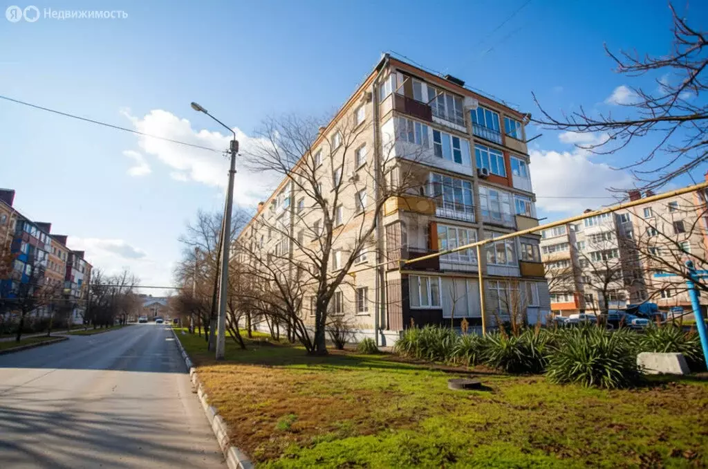 3-комнатная квартира: Славянск-на-Кубани, Полковая улица, 248 (60.5 м) - Фото 1