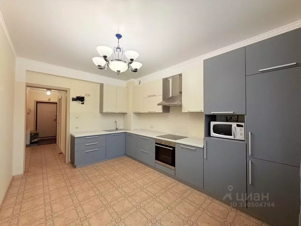 3-к кв. Татарстан, Казань ул. Сибирский Тракт, 23Б (85.0 м) - Фото 1