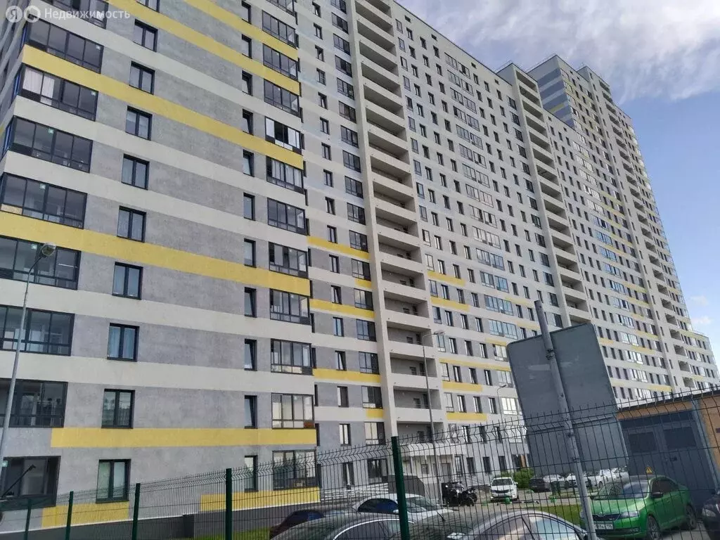 1-комнатная квартира: Екатеринбург, улица Евгения Савкова, 8 (30 м) - Фото 1