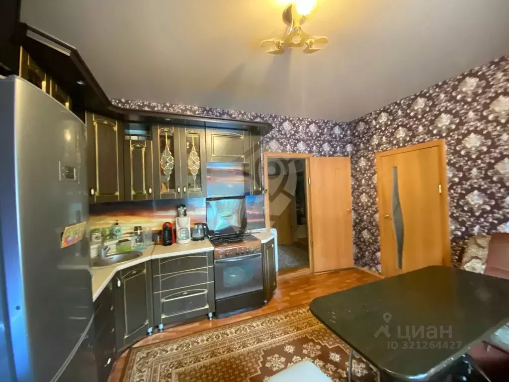 Дом в Белгородская область, Старооскольский городской округ, с. ... - Фото 0