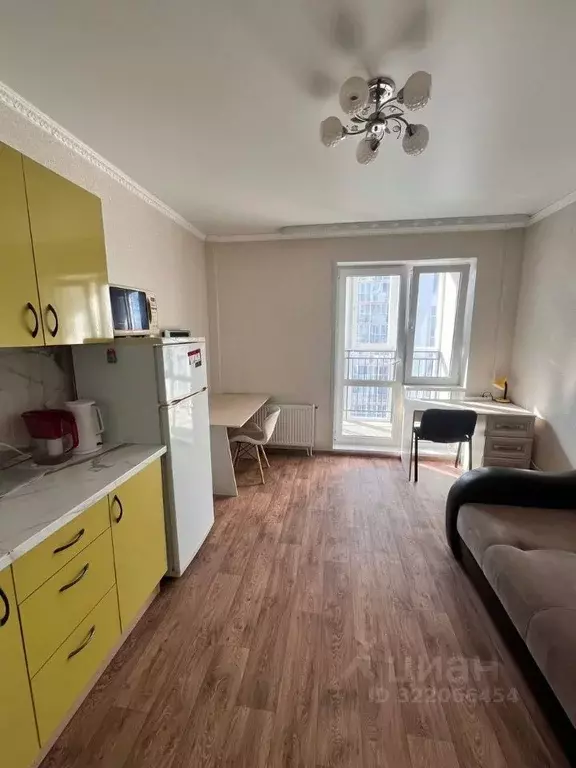 Студия Тюменская область, Тюмень Интернациональная ул., 199к8 (24.0 м) - Фото 1