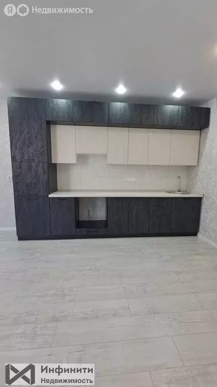 2-комнатная квартира: Ставрополь, улица Чапаева, 4/1А (63 м) - Фото 0