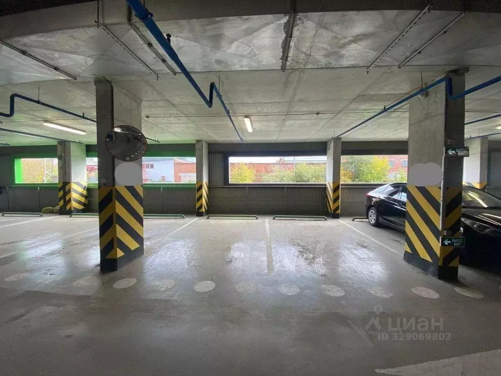 Гараж в Свердловская область, Екатеринбург муниципальное образование, ... - Фото 1