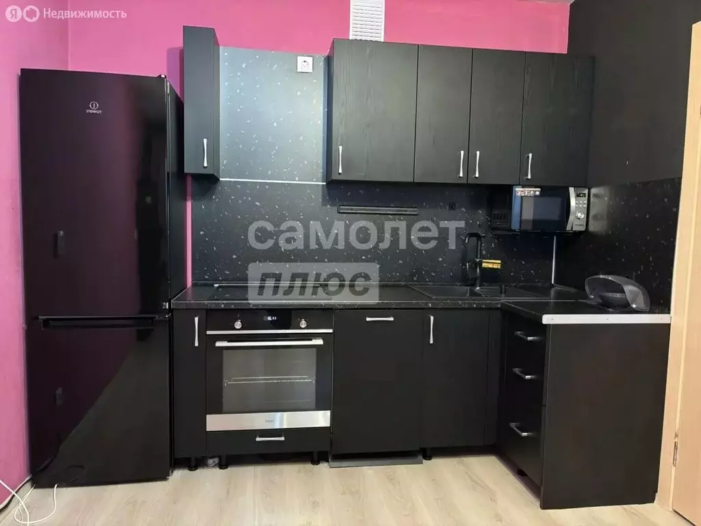 2-комнатная квартира: Екатеринбург, Латвийская улица, 58 (32.4 м) - Фото 2