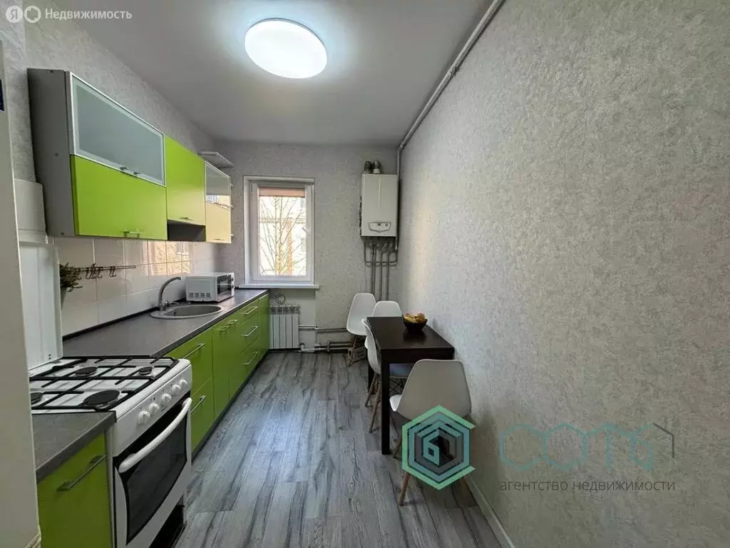 2-комнатная квартира: Калининград, улица Молочинского, 1 (54.2 м) - Фото 2