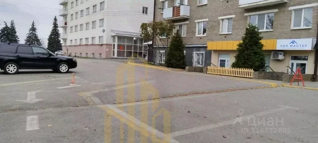Торговая площадь в Башкортостан, Уфа ул. Октябрьской Революции, 77 (43 ... - Фото 1